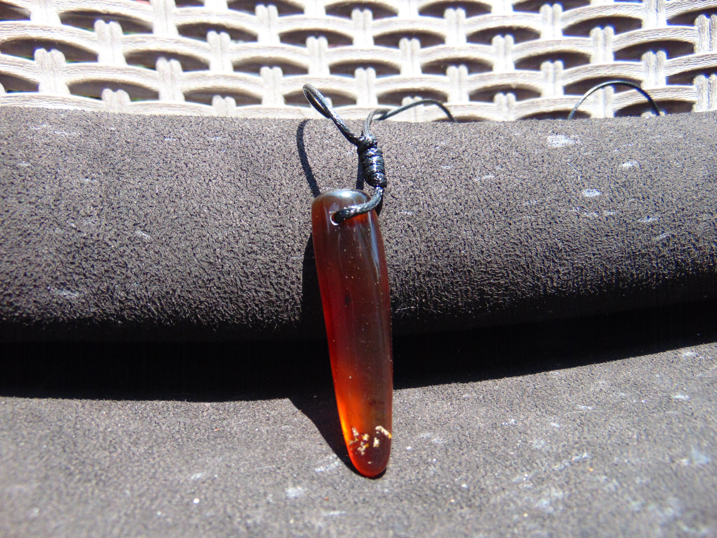6 gr  Pendant Indonesian Blue Amber for Healing P473