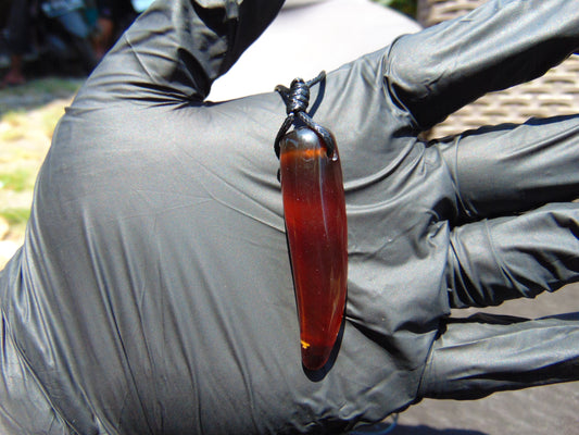 6 gr  Pendant Indonesian Blue Amber for Healing P473