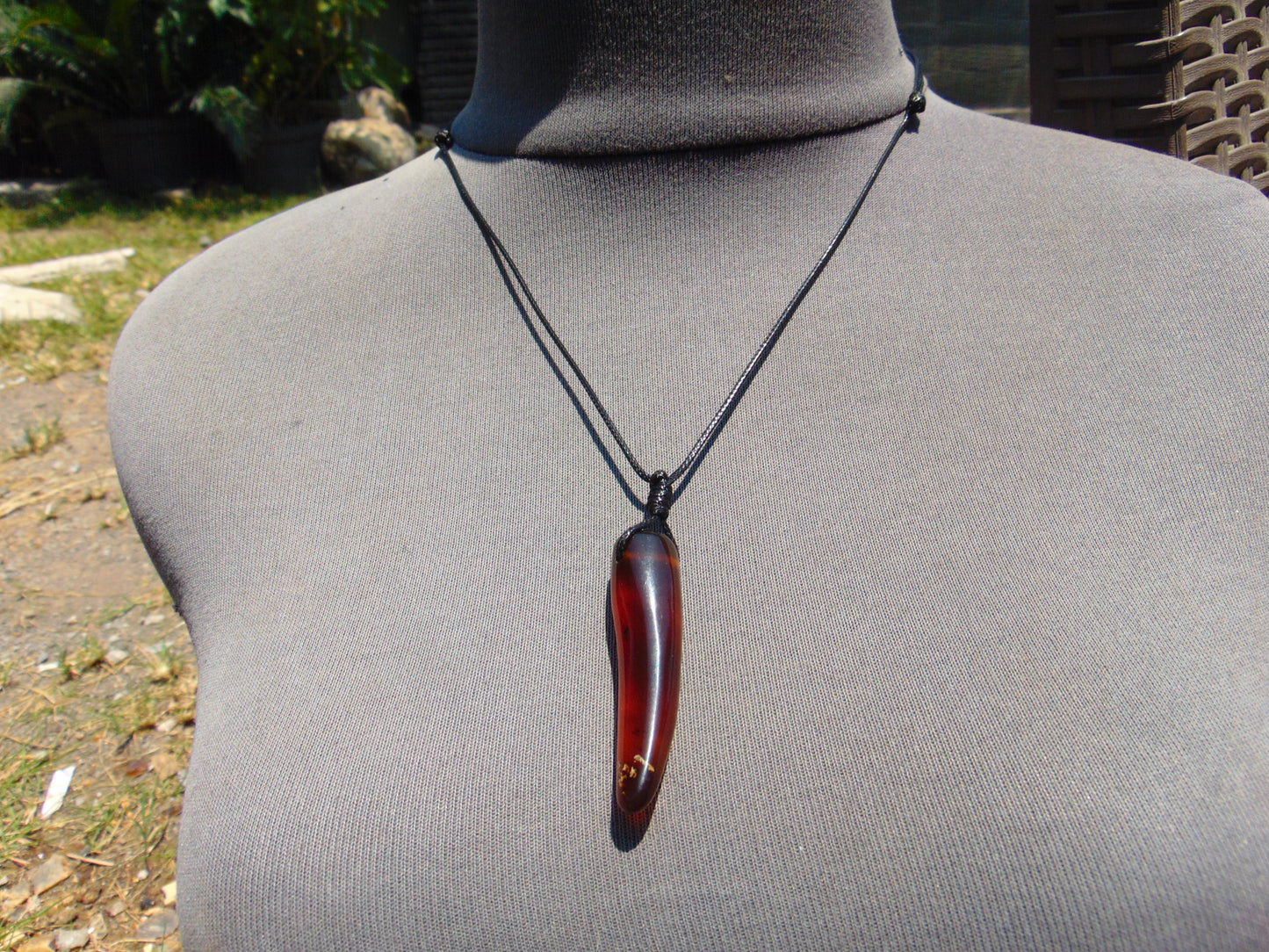 6 gr  Pendant Indonesian Blue Amber for Healing P473