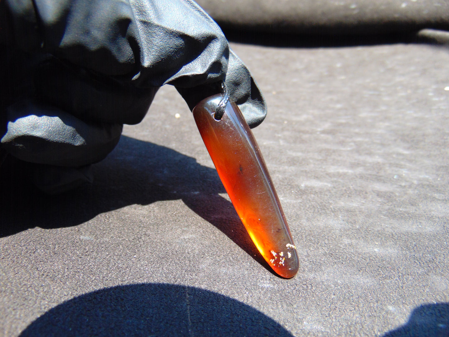 6 gr  Pendant Indonesian Blue Amber for Healing P473