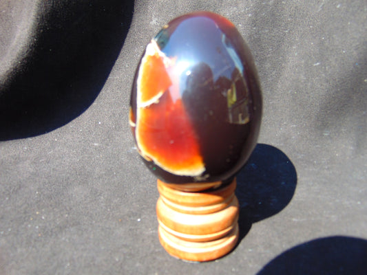 131 gr Shaped Egg 74x58 mm Indonesian Amber for Healing AJT360