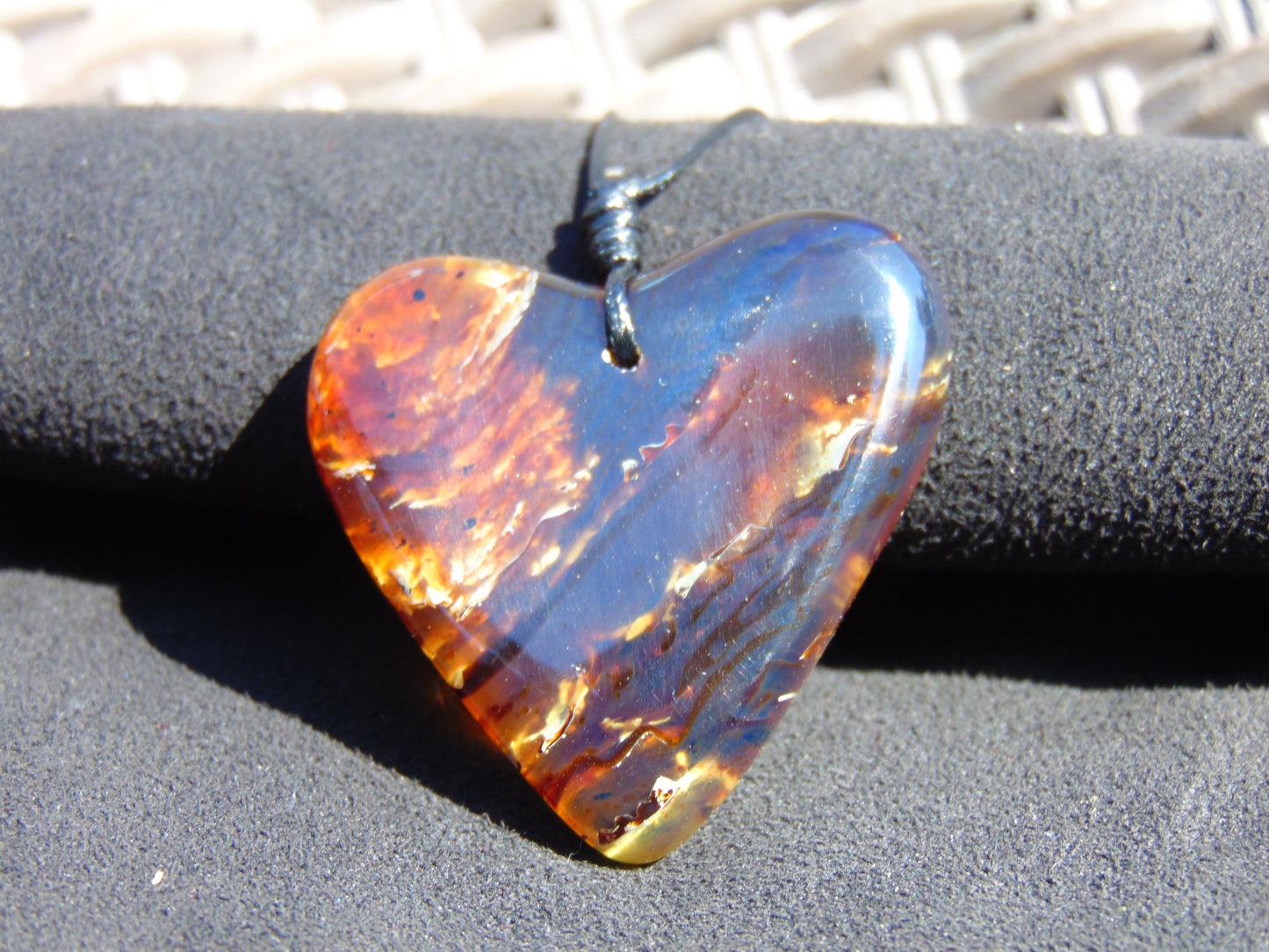 12 gr Heart Pendant Indonesian blue Amber for Healing 26A217