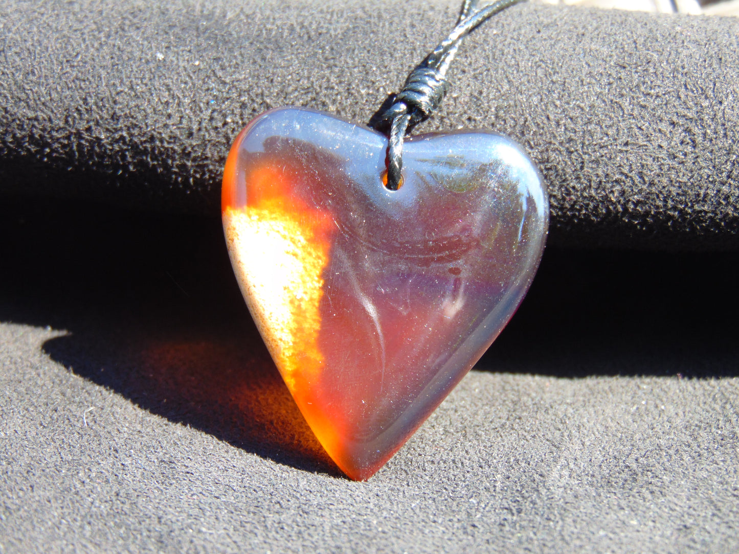 7 gr Heart Pendant Indonesian Blue Amber for Healing 25Y214