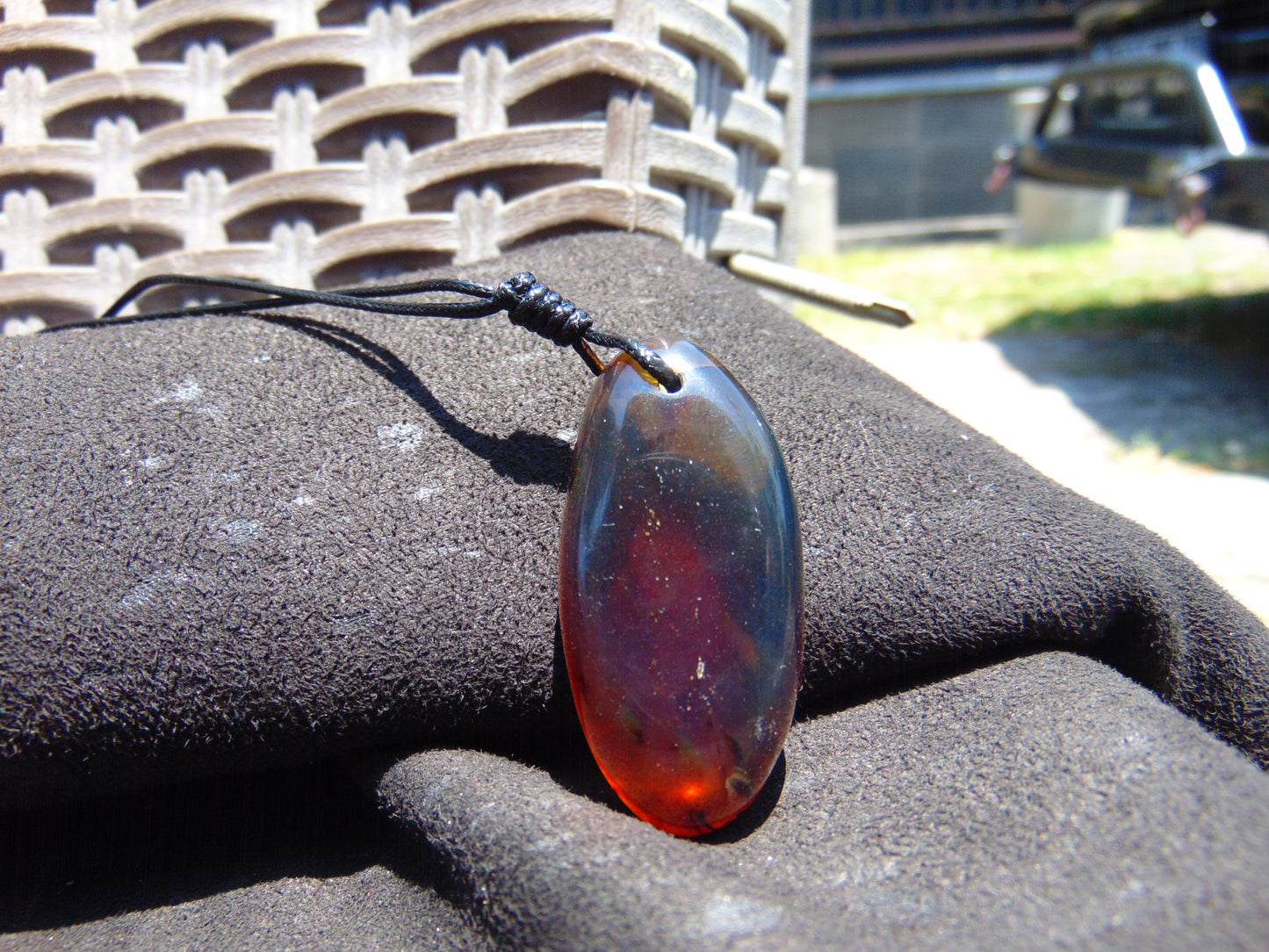 8 gr  Pendant Indonesian Blue Amber for Healing A19