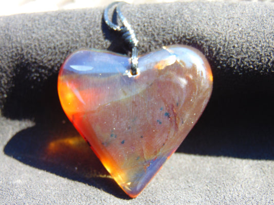 12 gr Heart Pendant Indonesian Blue Amber for Healing 26Y137