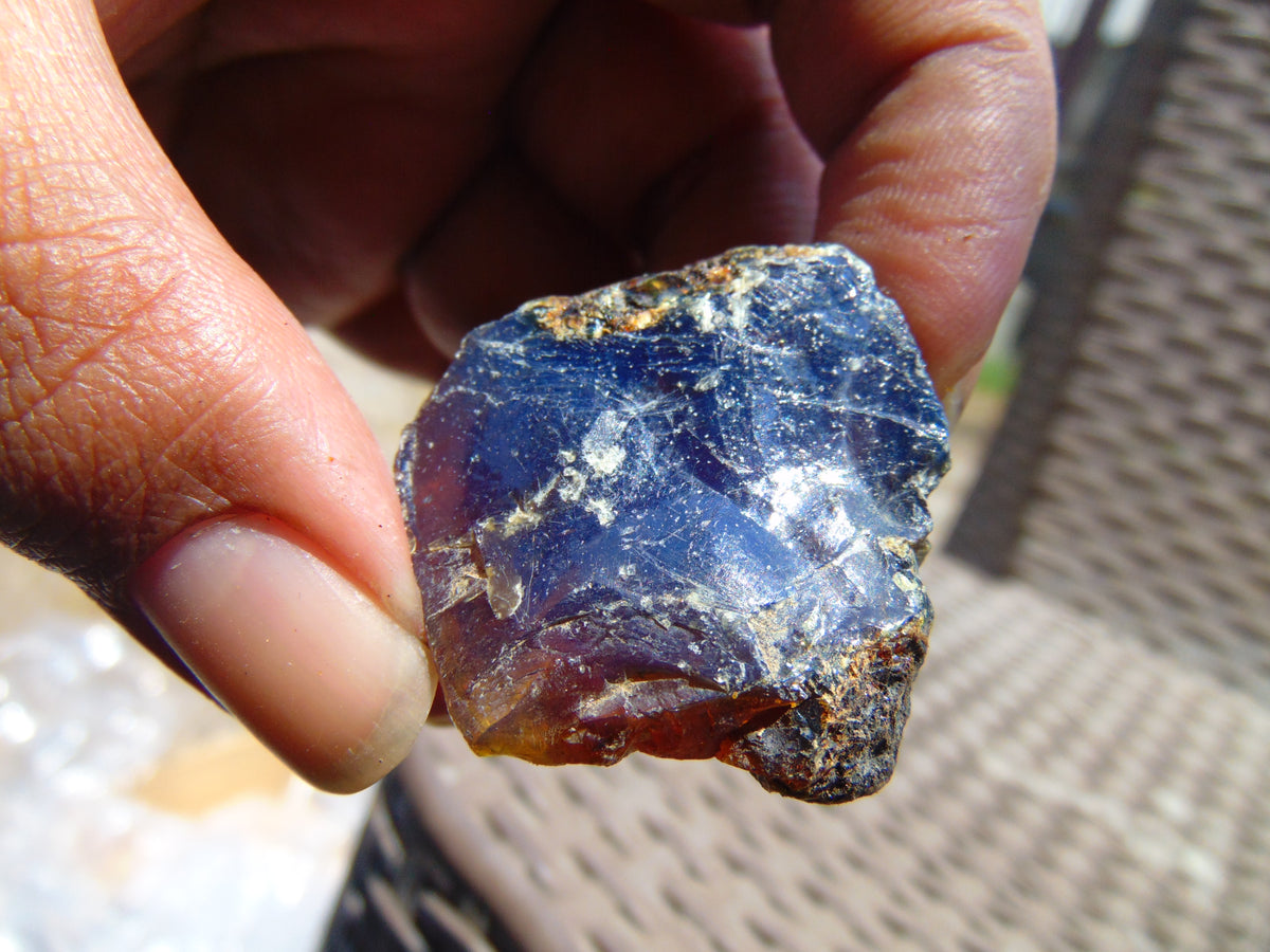 8 gram Rough Raw Indonesian Blue Amber for Healing 26MRB74