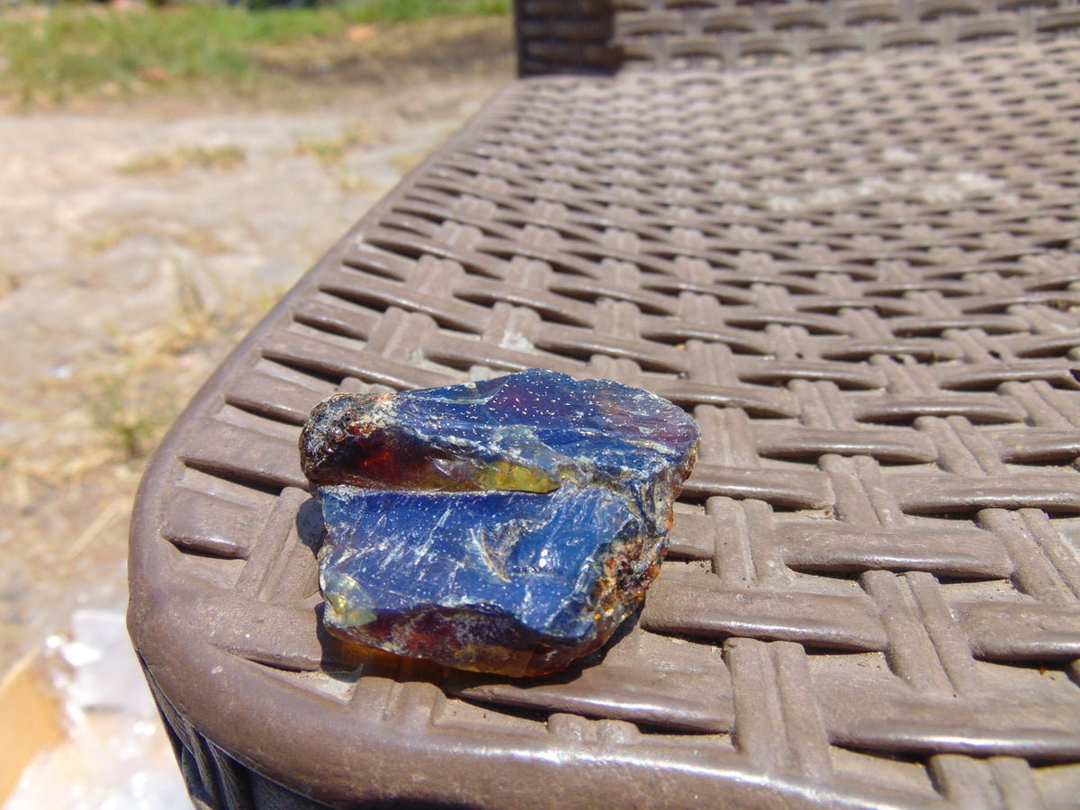 8 gram Rough Raw Indonesian Blue Amber for Healing 26MRB74