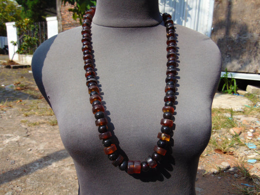 74 gr Small Necklace 75 beads Indonesian Red Amber for Healing 26NE37