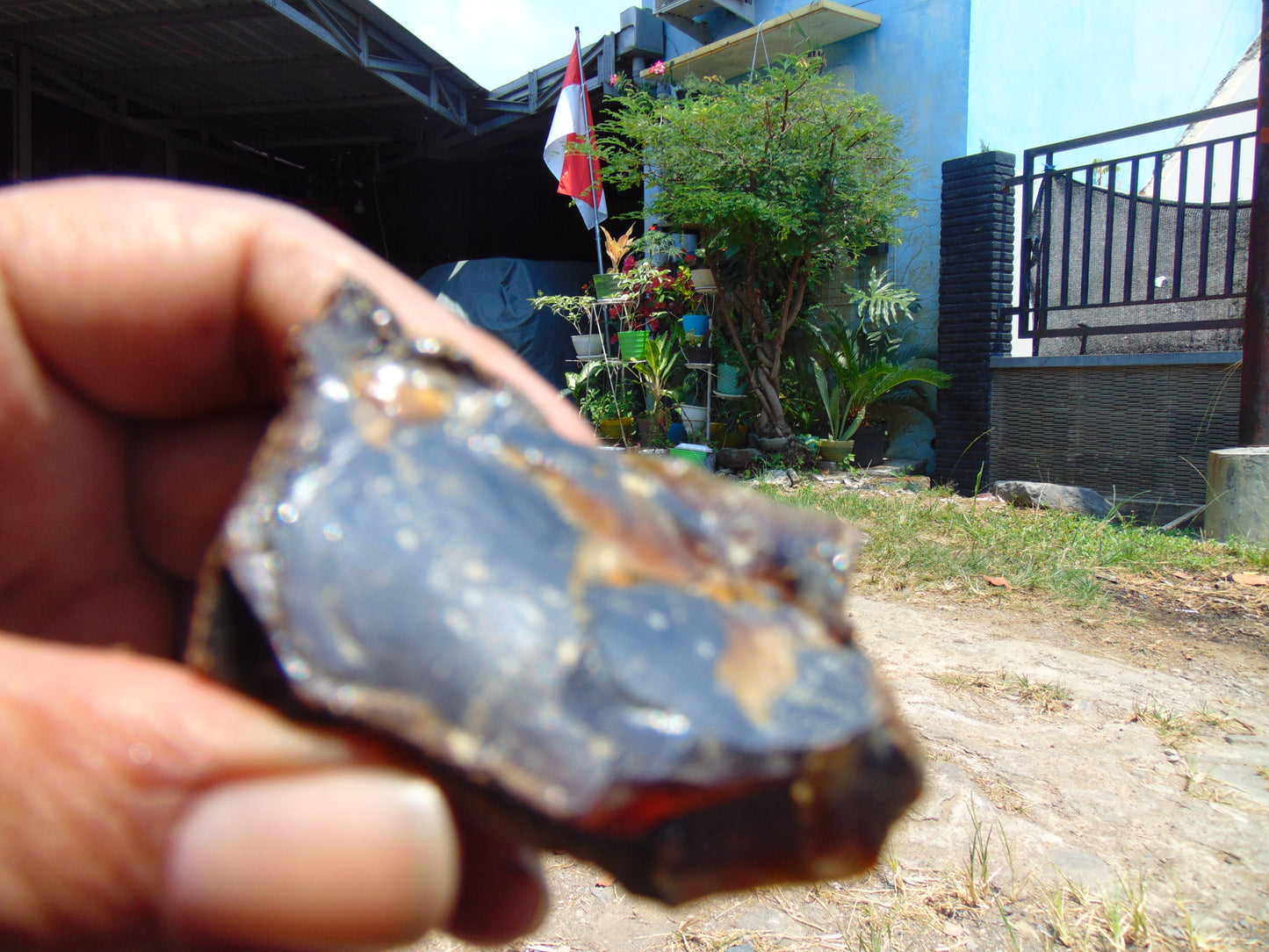 20 gram Rough Raw Indonesian Blue Amber for Healing 26MRB68