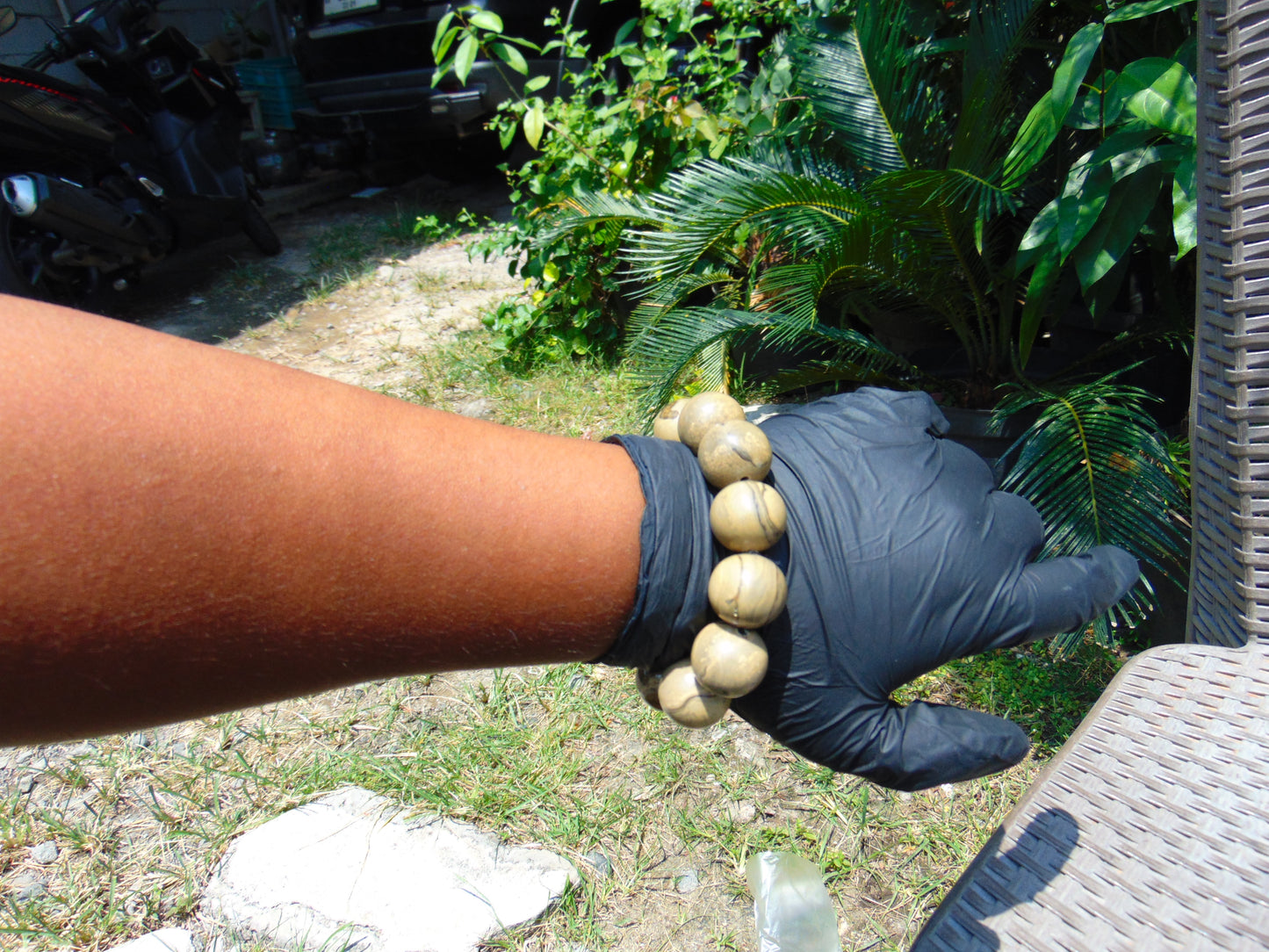 56 gram 12 Beads Mala Bracelet Indonesian Yellow Fragrant Amber 20 mm for Healing F12K2