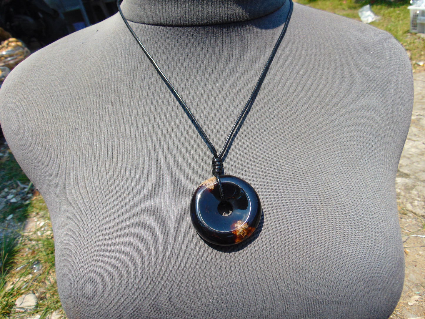10 gr Donut Pendant Indonesian Blue Amber for Healing 25A119