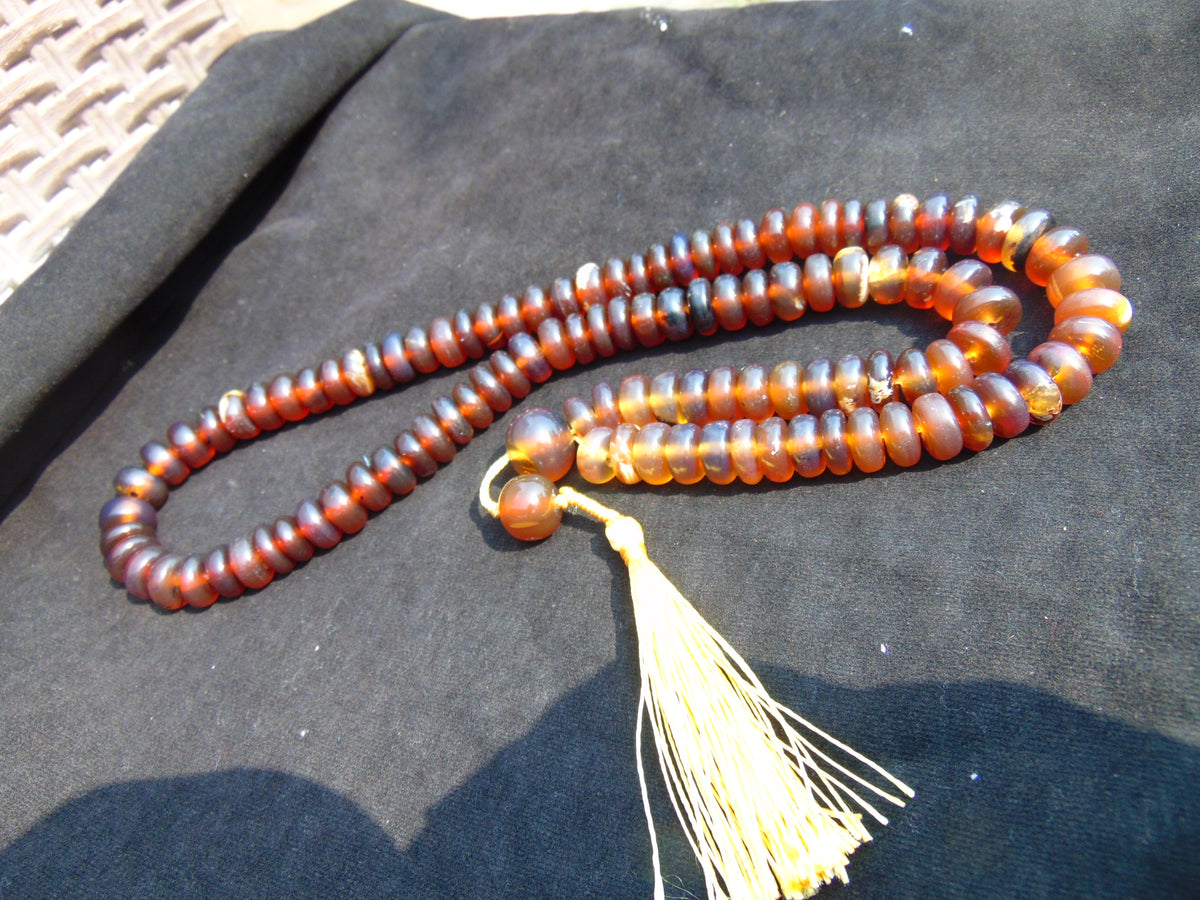 81 gram 108 Rosary Mala Buddha for Yoga and Meditation Indonesian Yellow Red Blue Amber for Healing 26SR9