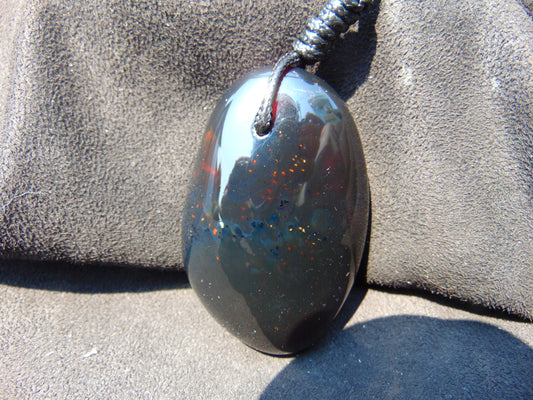 60 gr Big Pendant Indonesian Cherry Red Amber for Healing P494