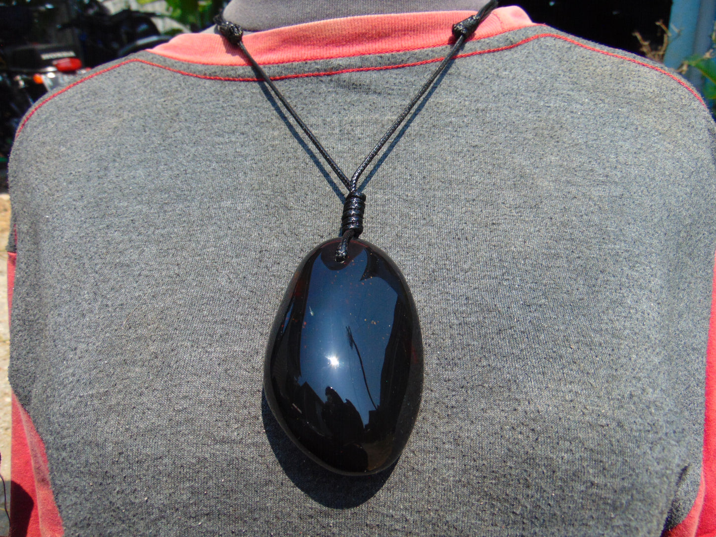 60 gr Big Pendant Indonesian Cherry Red Amber for Healing P494