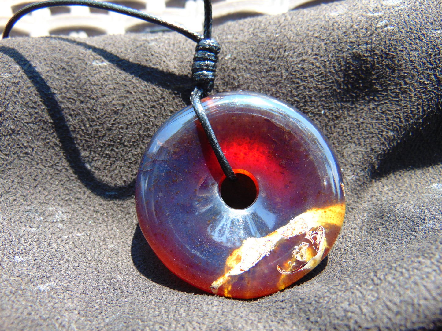 18 gr Donut Pendant Indonesian Blue Red Amber for Healing 25A127