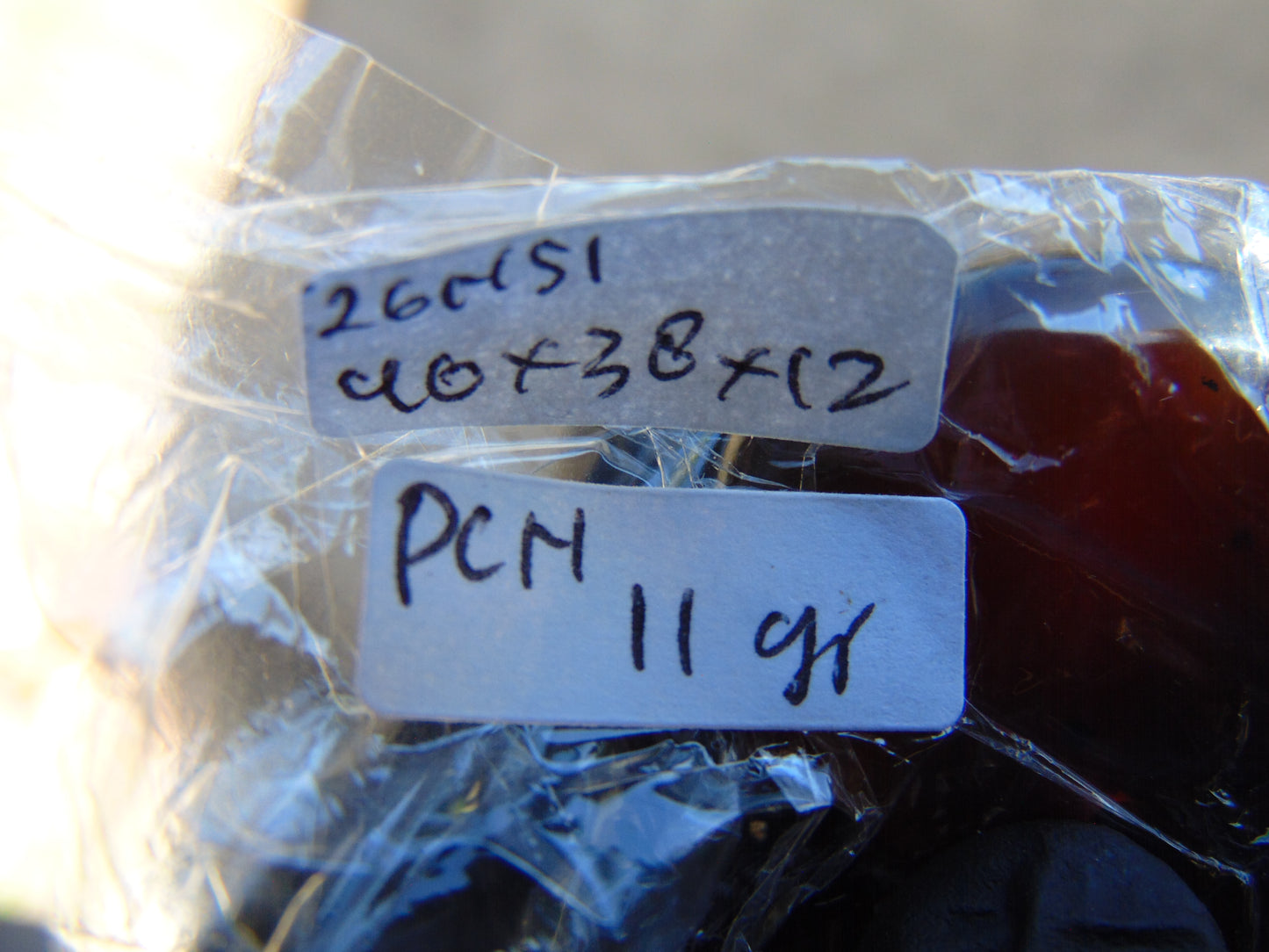 11 gr Heart Pendant Indonesian Red Blue Amber for Healing 25N51