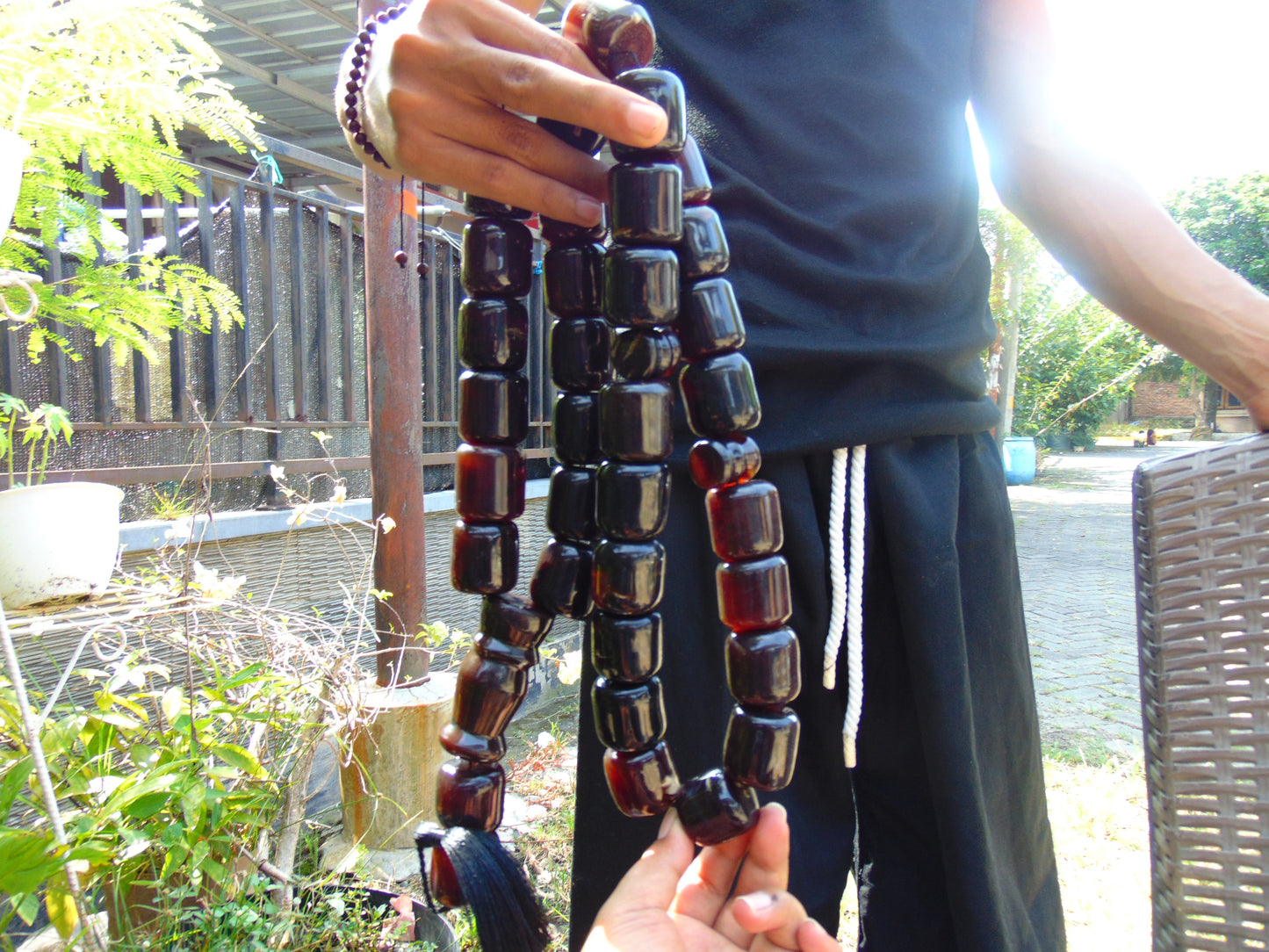 748 gr Komboloi Tasbih Rosary 33+2 Beads 30x25 mm Indonesian dark red Amber for Healing 26TBH1