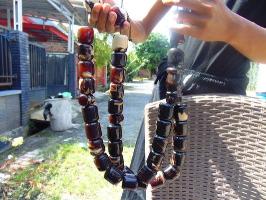 755 gr Komboloi Tasbih Rosary 33+2 Beads 30x25 mm Indonesian dark white Amber for Healing 26TBH2