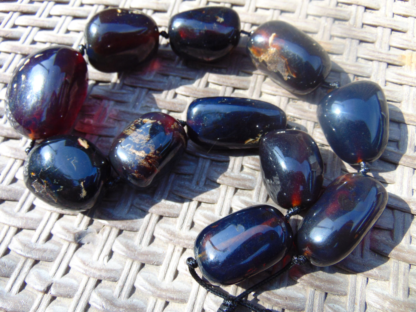 221 gram 19 Beads Big Necklace Indonesian Cherry Red Blue Amber for Healing FRN11