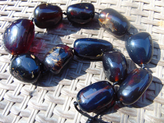 221 gram 19 Beads Big Necklace Indonesian Cherry Red Blue Amber for Healing FRN11