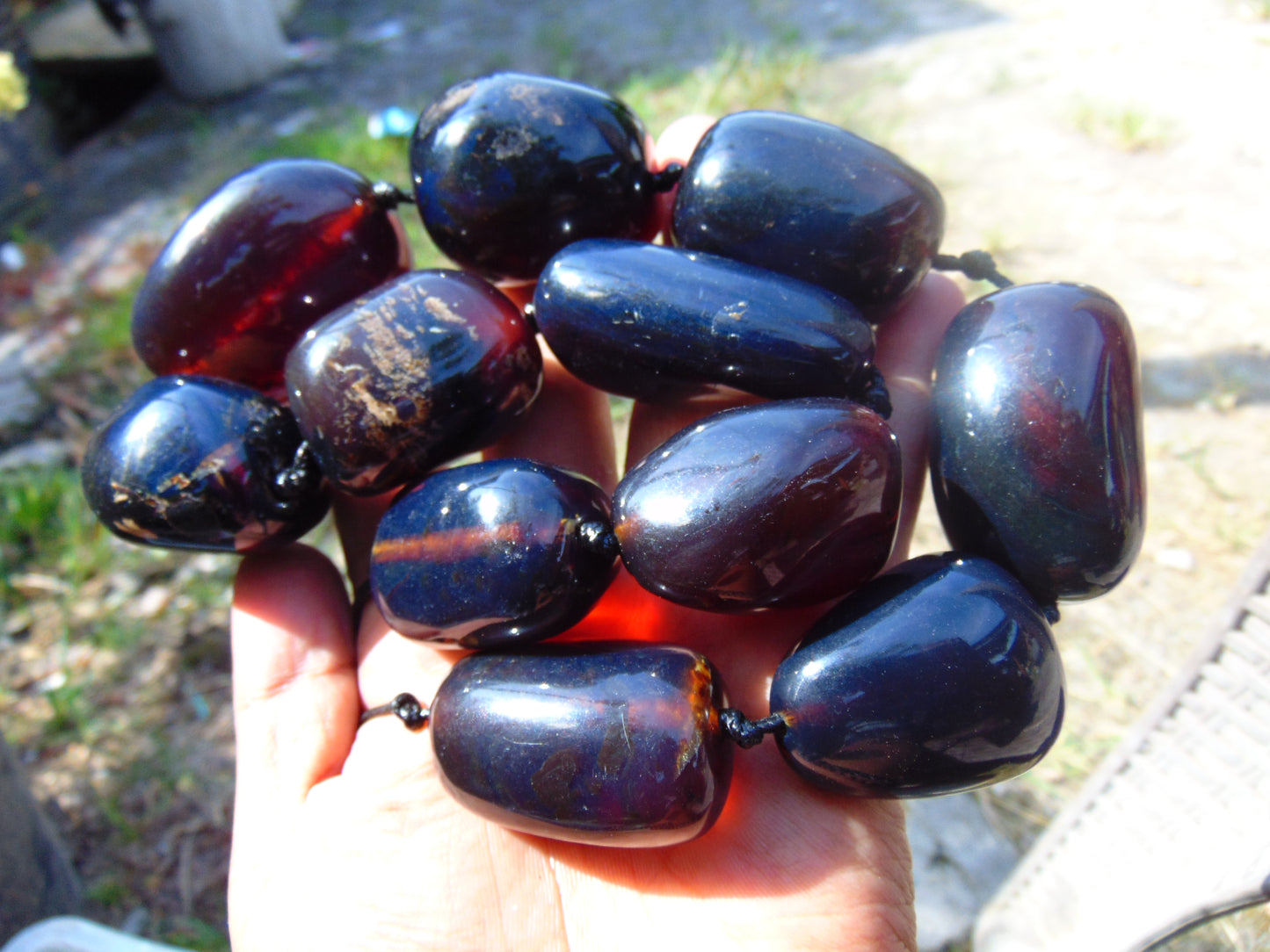 221 gram 19 Beads Big Necklace Indonesian Cherry Red Blue Amber for Healing FRN11