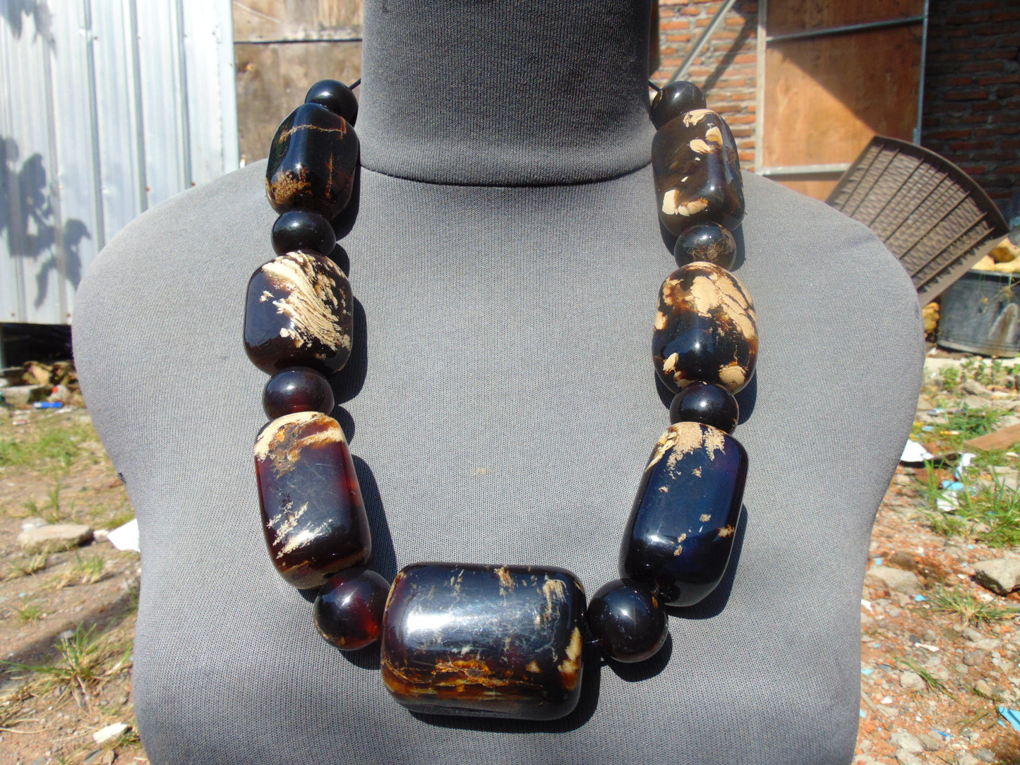 256 gram 19 Beads Big Necklace Indonesian Amber for Healing FR136