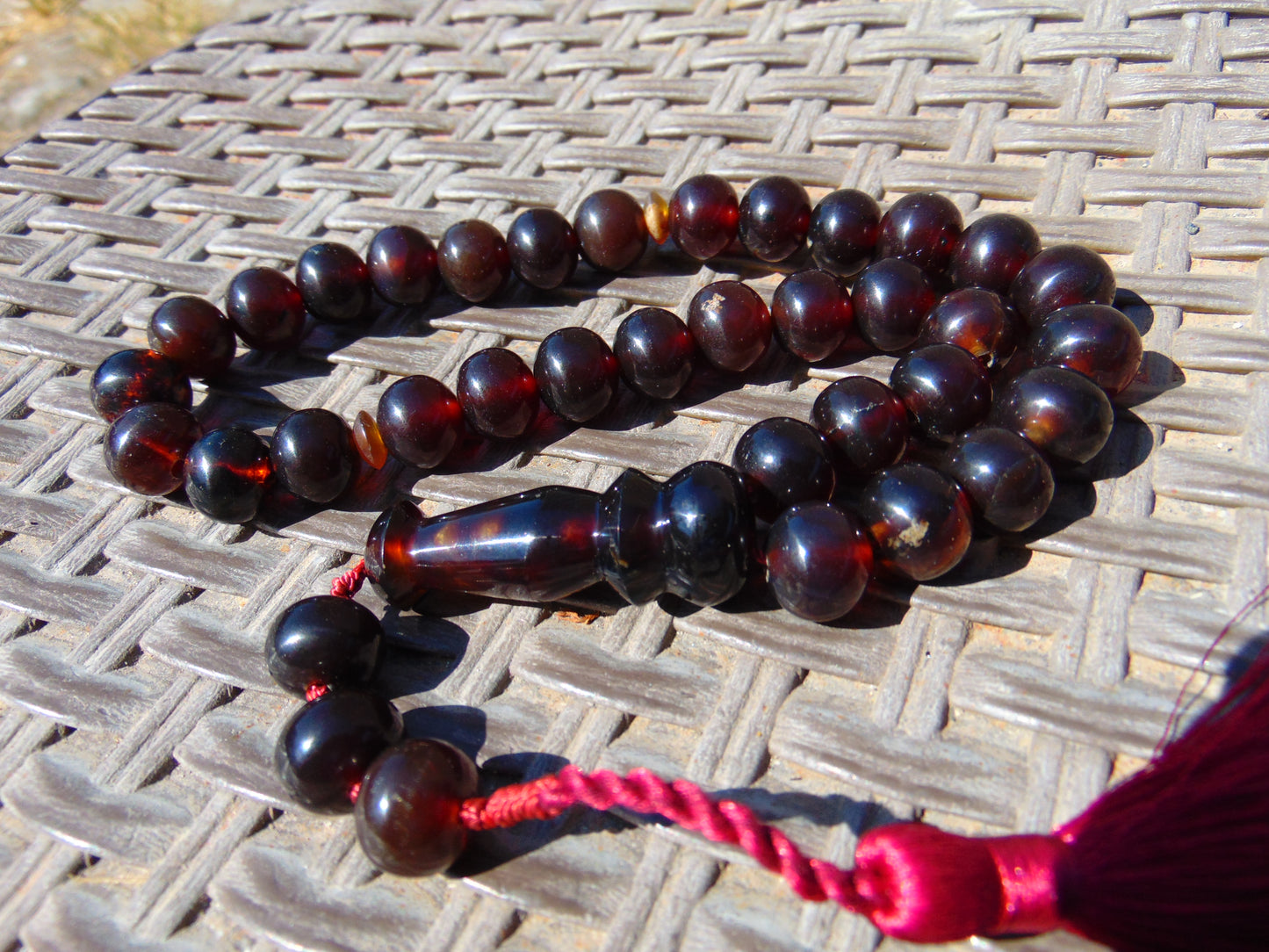 46 gr Hand Tasbih 33+3 Beads 12 mm Indonesian Dark Red Amber for Healing FR69