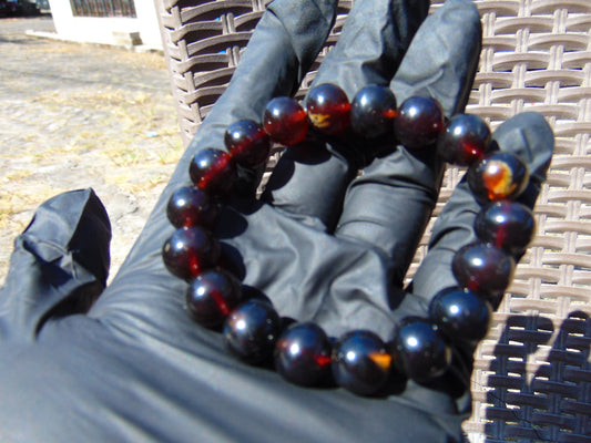 17 Gram 18 small Beads Bracelet Indonesian Dark Red Amber 12 mm for Healing FR90