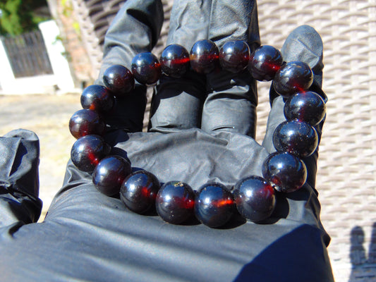 18 Gram 18 small Beads Bracelet Indonesian Cherry Red Amber 12 mm for Healing FR95