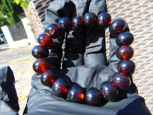 19 Gram 18 small Beads Bracelet Indonesian Cherry Red Amber 12 mm for Healing FR93