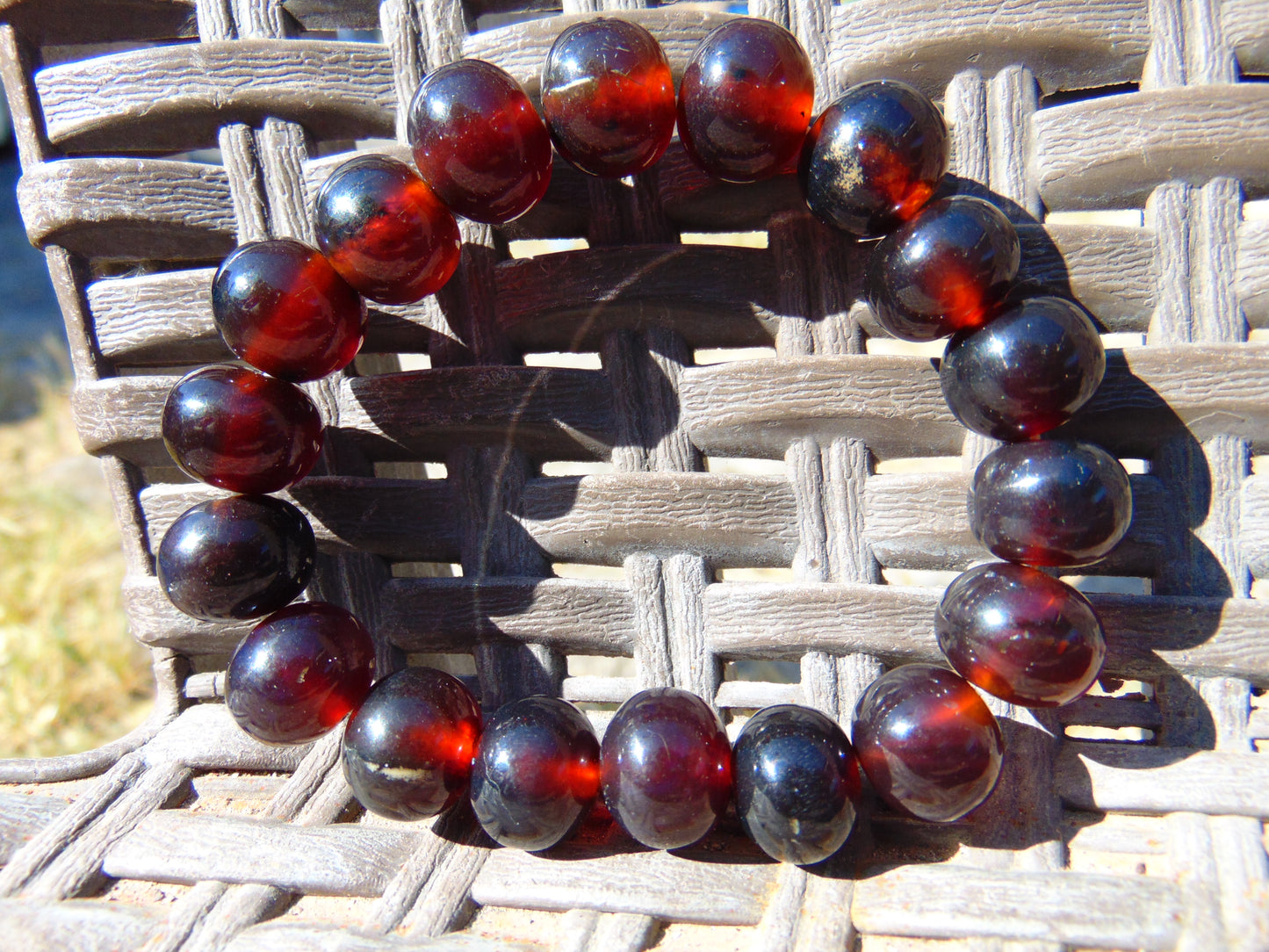18 Gram 18 small Beads Bracelet Indonesian Cherry Red Amber 12 mm for Healing FR89
