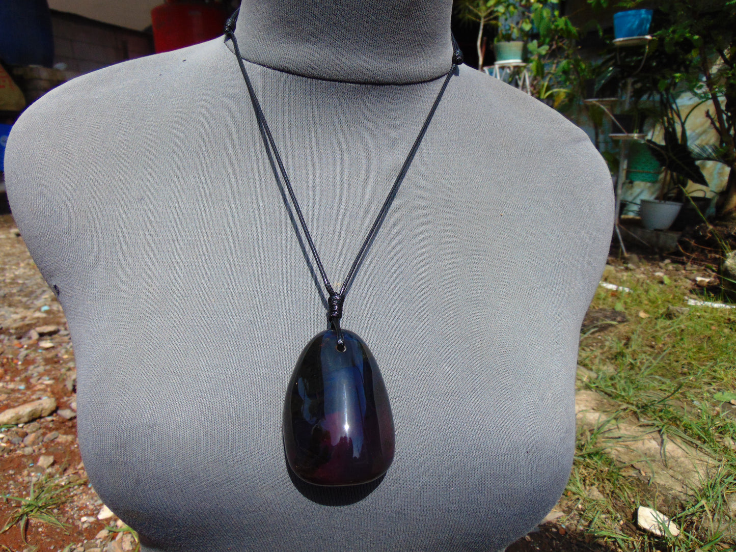 39,9 gram Pendant Indonesian Blue Amber for Healing 25N444