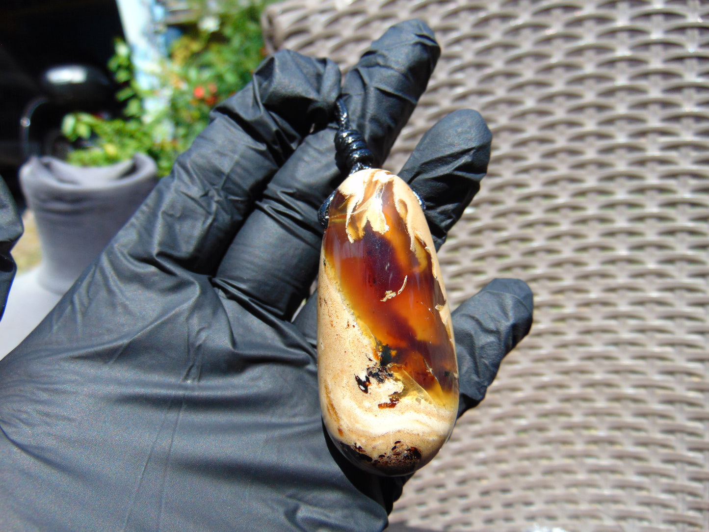 27 gr Teardrop Pendant Indonesian white Amber for Healing 25A69