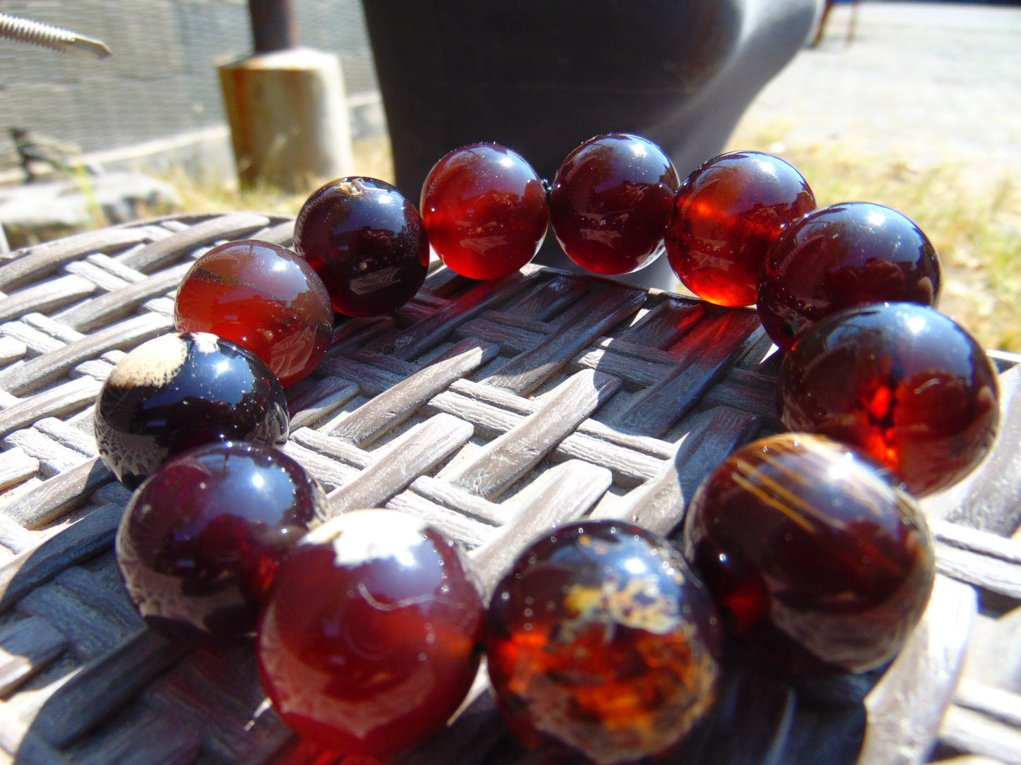 56 gram 12 Beads Mala Bracelet Indonesian Inclusion Crystal Red Amber 20 mm for Healing BB9