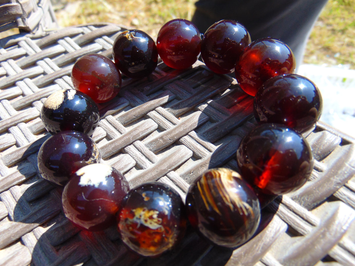 56 gram 12 Beads Mala Bracelet Indonesian Inclusion Crystal Red Amber 20 mm for Healing BB9