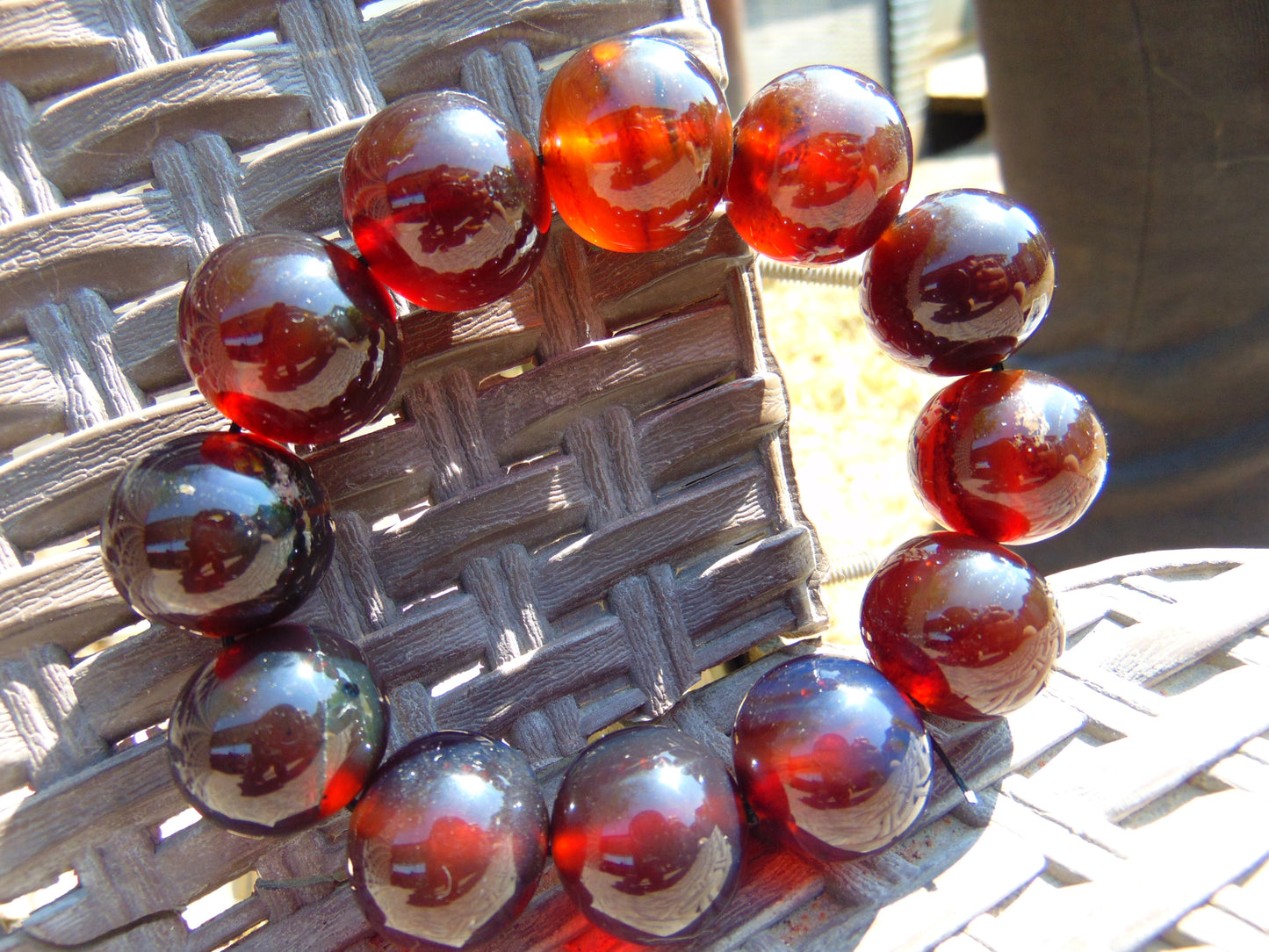 56 gram 12 Beads Mala Bracelet Indonesian Red Amber 20 mm for Healing BB8