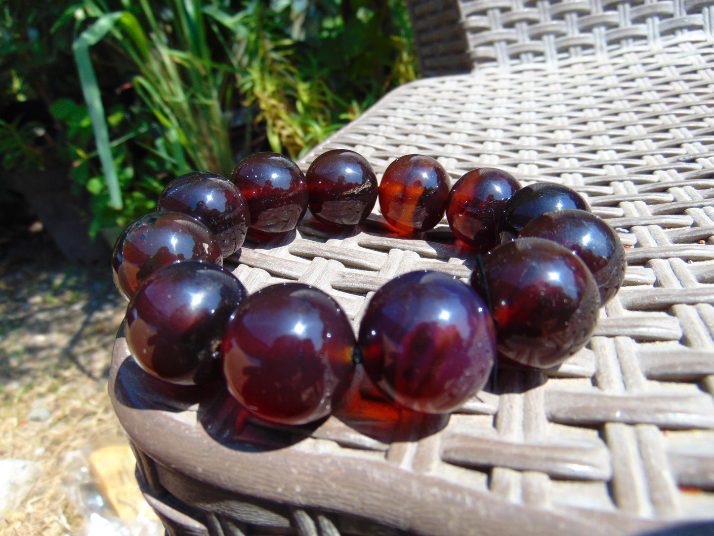 56 gram 12 Beads Mala Bracelet Indonesian Red Amber 20 mm for Healing BB8