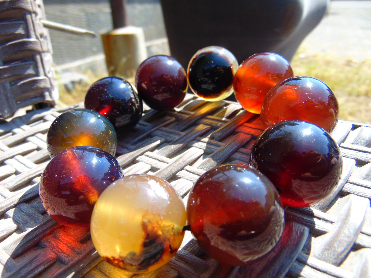 92 gram 10 Beads Mala Bracelet Indonesian Mix Blue Amber 25 mm for Healing BB5