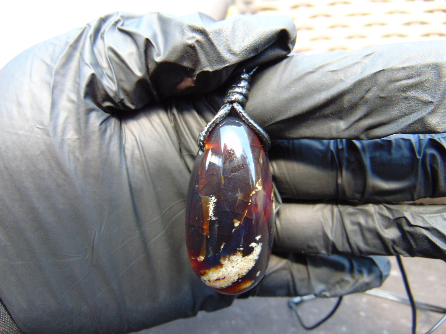 17 gr Teardrop Pendant Indonesian white Amber for Healing 25N89