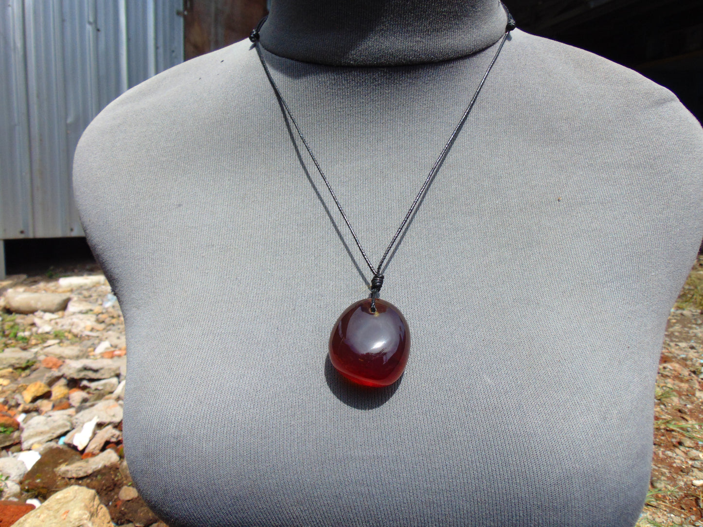 11.7 gram Pendant Indonesian Crystal Amber for Healing 25N461