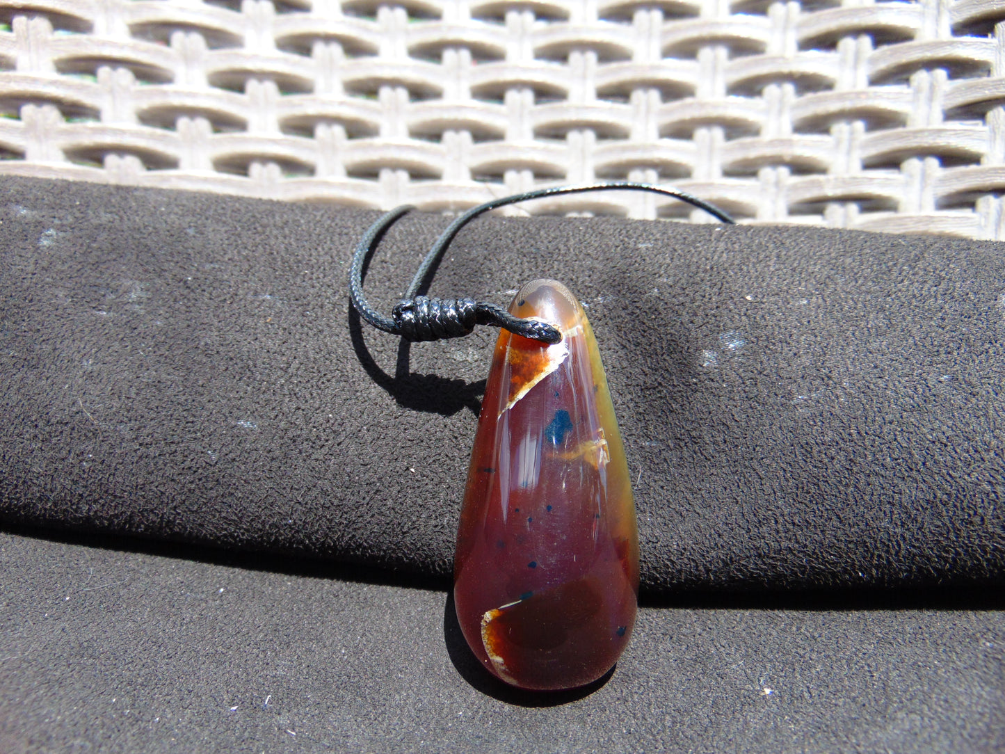 21 gr Teardrop Pendant Indonesian white Amber for Healing 25N78
