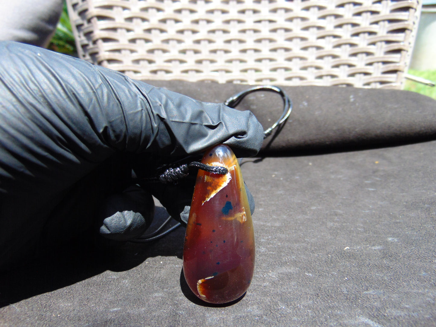 21 gr Teardrop Pendant Indonesian white Amber for Healing 25N78