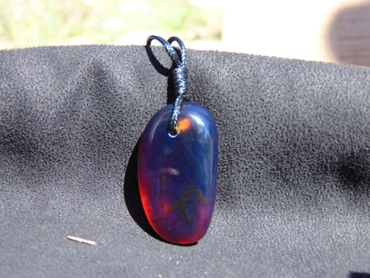 9 gram Pendant Indonesian Blue Amber for Healing 26Y223