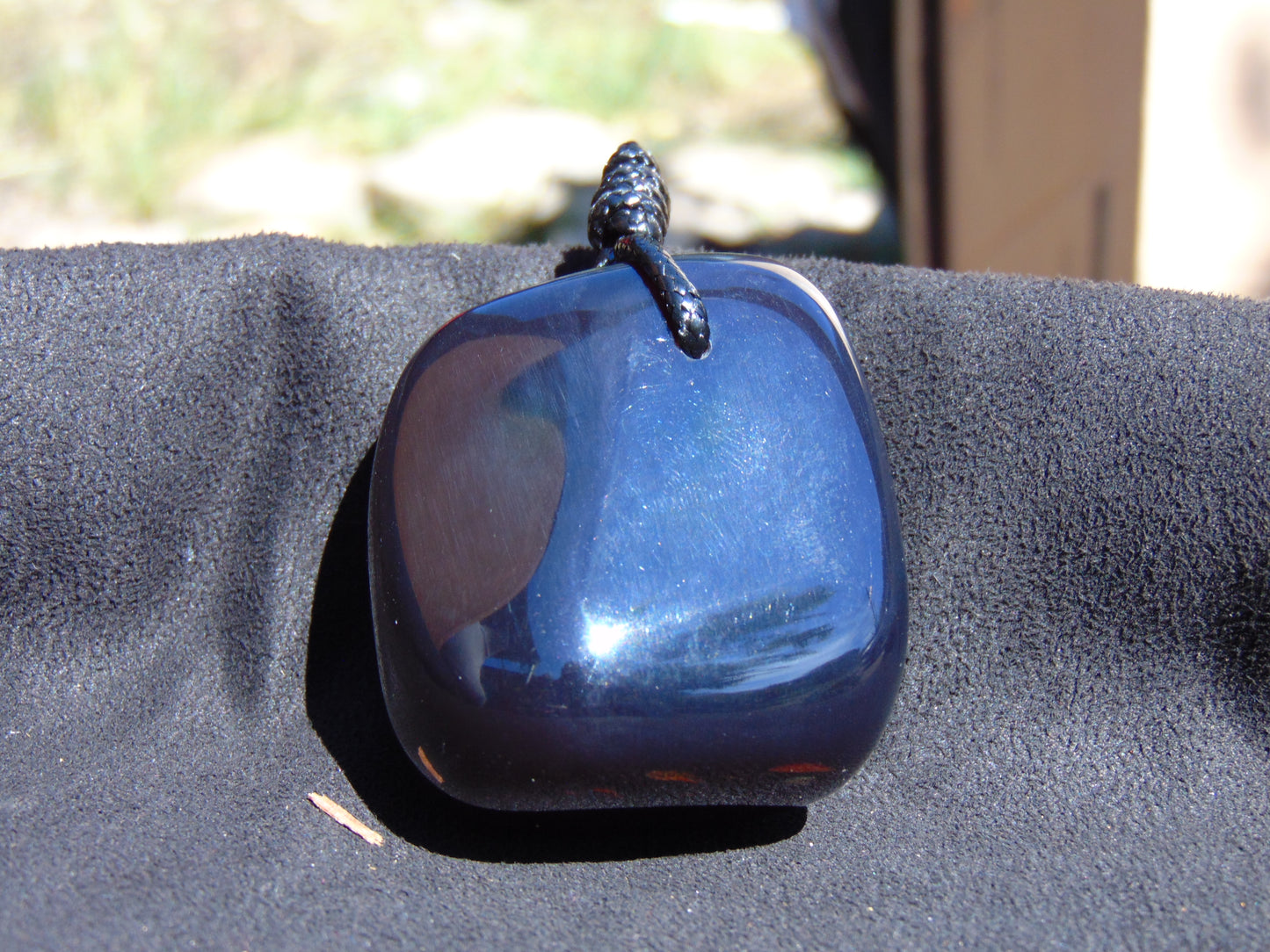 55 gram Big Pendant Indonesian dark Red Amber for Healing 26Y244