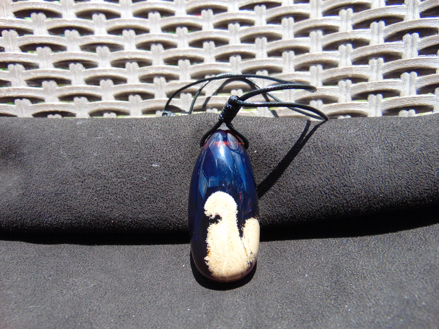 31 gr Teardrop Pendant Indonesian blue Amber for Healing 25N84