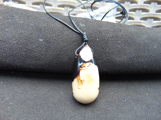 10 gr Teardrop Pendant Indonesian blue Amber for Healing 25A52