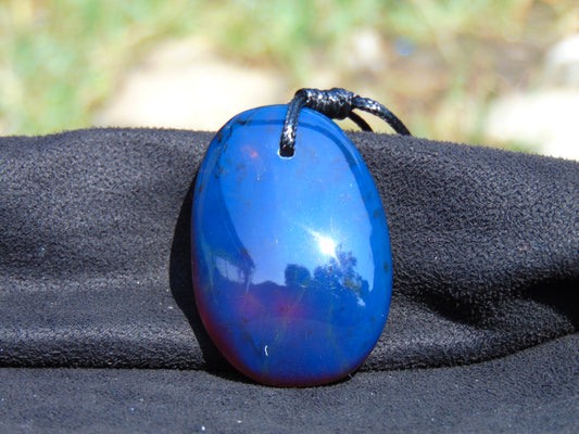17 gram Pendant Indonesian Blue Amber for Healing 26Y254