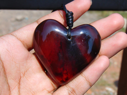 26 gr Heart Pendant Indonesian Amber for Healing 26N165