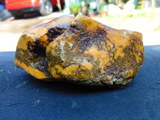 222 gram Polished Indonesia Yellow Aromatic Amber for Healing AY26M162