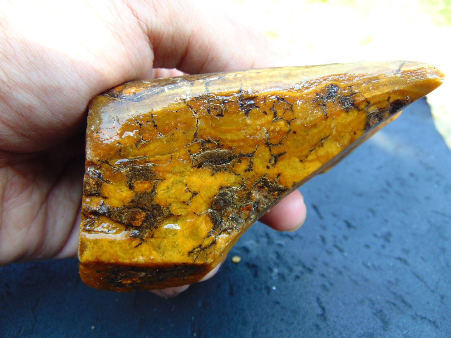 145 gram Polished Indonesia Yellow Aromatic Amber for Healing AY26M145